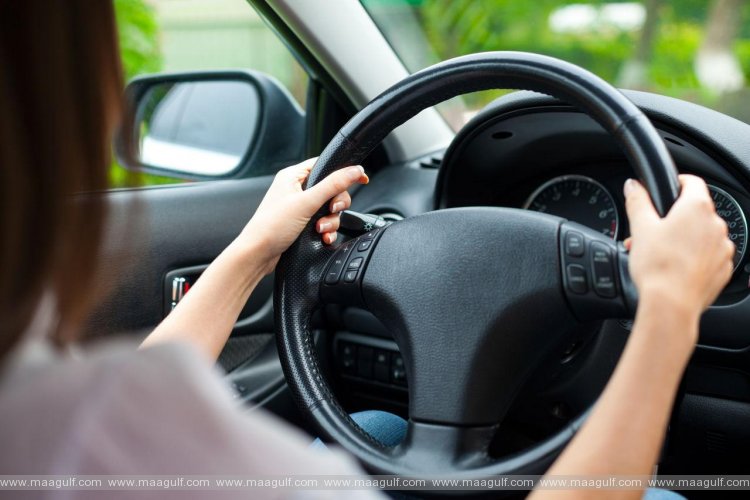 స్వదేశానికి వచ్చిన ప్రవాసులు.. తిరిగెళ్లాక  కొత్త డ్రైవింగ్ లెసెన్స్ పొందండి!