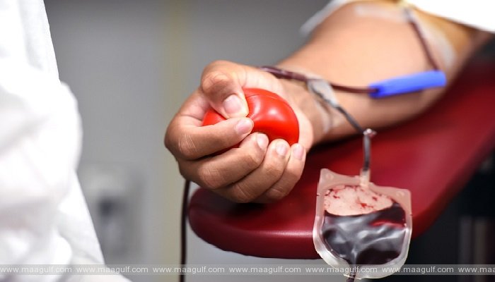 మూడు రోజుల్లో 700 మందికి పైగా రక్తదానం
