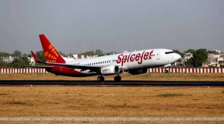 spicejet-flyers-walk-on-delhi-airports-tarmac-dgca-probe-initiated