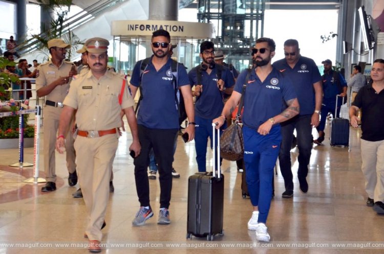 శంషాబాద్ విమానాశ్రయం చేరుకున్న భారత్, ఆస్ట్రేలియా క్రికెటర్లు..