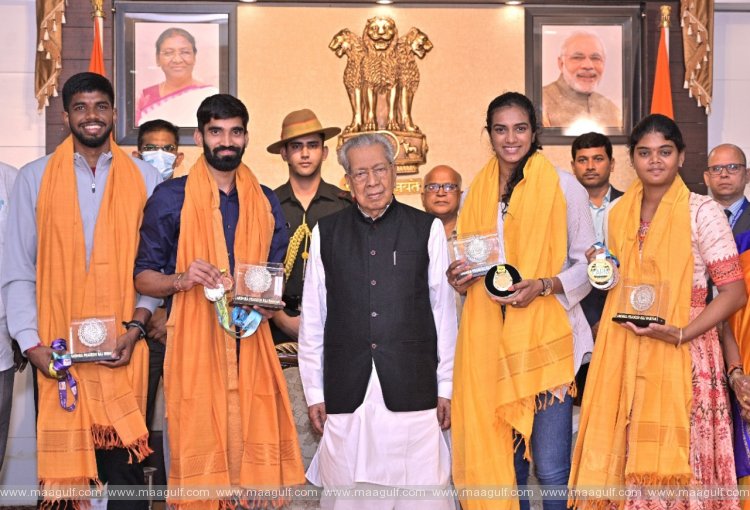 రాజ్‌భవన్‌లో క్రీడాకారులను సత్కరించిన ఏపీ గవర్నర్