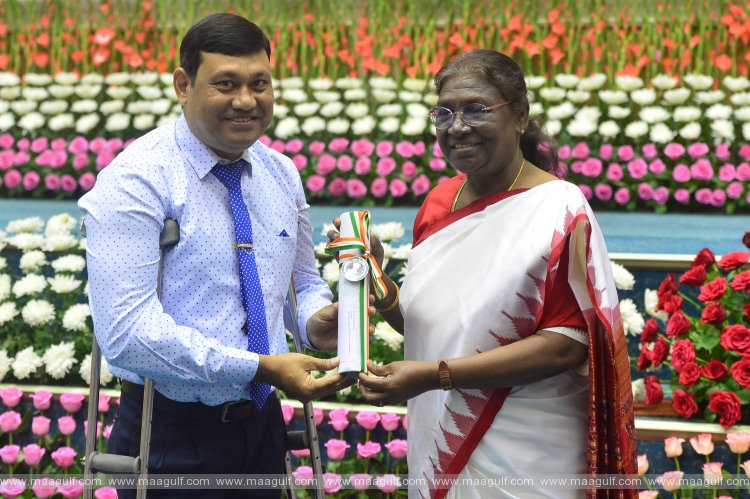 ఉపాధ్యాయ దినోత్స‌వం.. రాష్ట్రప‌తి చేతుల మీదుగా అవార్డుల ప్రదానం