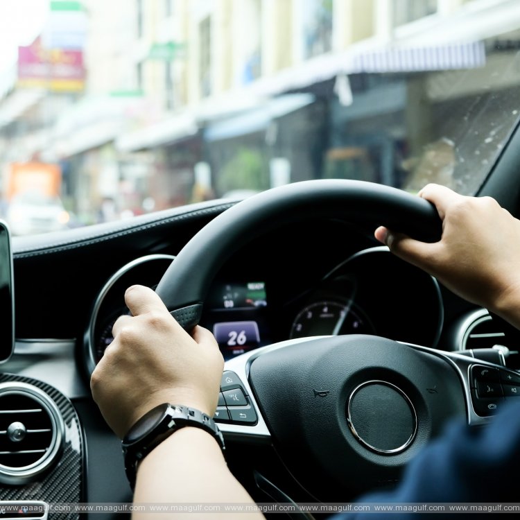 ట్రాఫిక్ ప్రమాదం తర్వాత వాహనాన్ని ఆపడానికి విఫలమైతే 20,000 దిర్హామ్‌ల జరిమానా