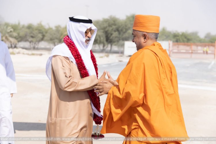 అబుధాబి BAPS హిందూ మందిర్ లో ఘనంగా దీపావళి వేడుకలు