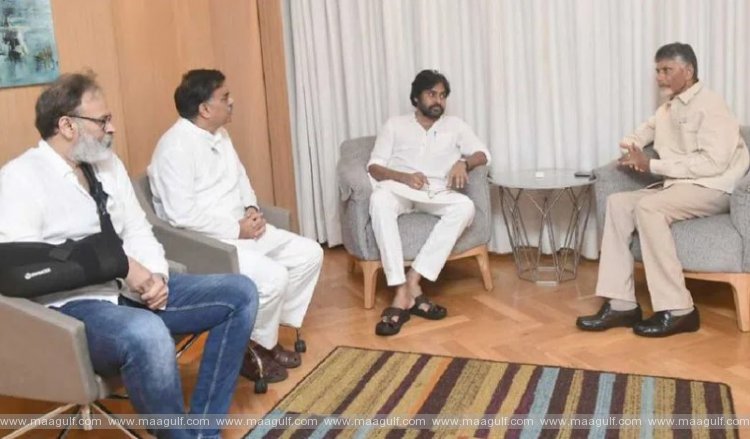 పవన్ కల్యాణ్‌తో టీడీపీ అధినేత చంద్రబాబు నాయుడు భేటీ
