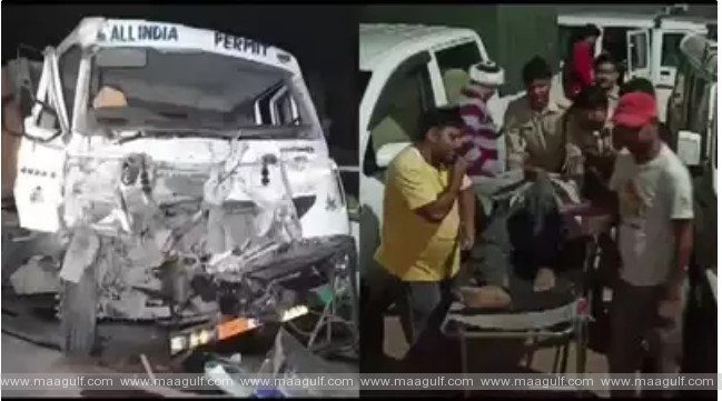 మధ్యప్రదేశ్ లో ఘోర ప్రమాదం .. ట్రక్కు ఢీకొన్న బస్సు ..15 మంది కూలీలు మృతి