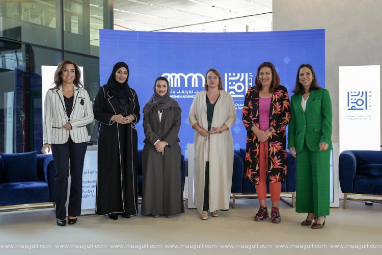 Leading business executives call for self-awareness & quantifiable data to advance gender equality in the workplace