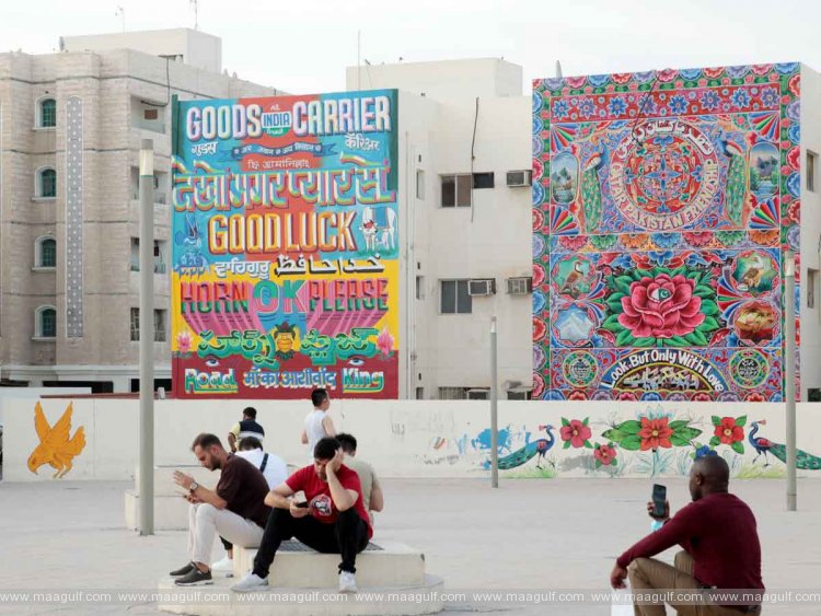 ఖతార్‌ మన్సౌరా గోడలపై ఇండియన్ ట్రక్ ఆర్ట్ చిత్రాలు