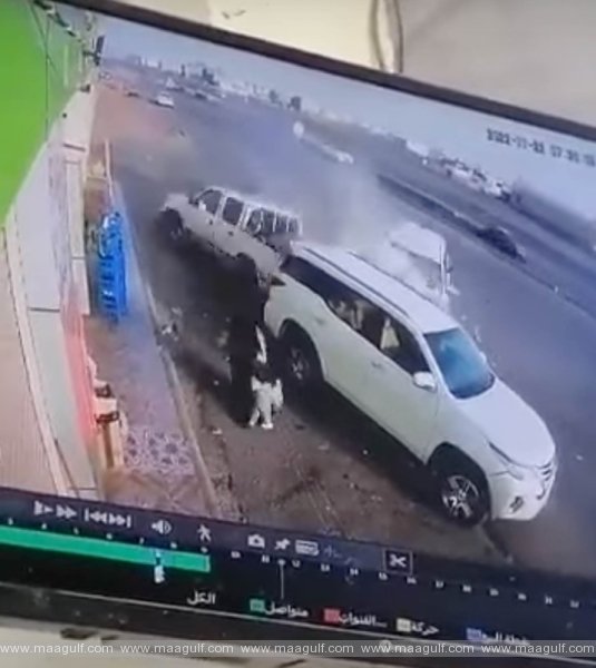 తల్లి, ఆమె ఇద్దరు పిల్లలను గాయపరిచిన డ్రైవర్ అరెస్ట్