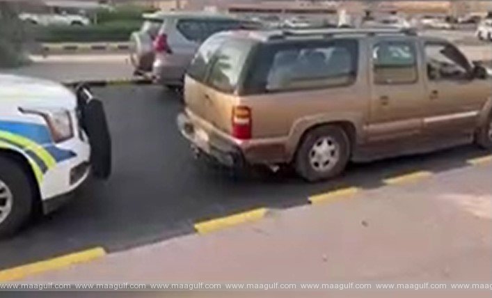 ప్రైవేట్ వాహనంలో 14 మంది పాఠశాల విద్యార్థులు: డ్రైవర్ అరెస్ట్