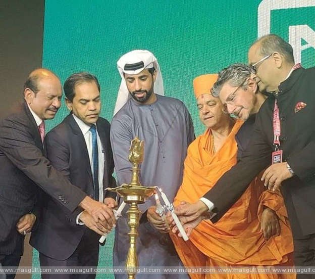 భారత్ లో 10 బిలియన్ డాలర్లు దాటిన యూఏఈ పెట్టుబడులు