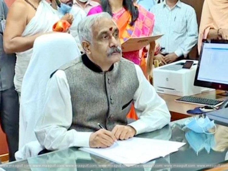 ఏపీ చీఫ్ సెక్రటరీ సమీర్ శర్మకు తీవ్ర అస్వస్థత..