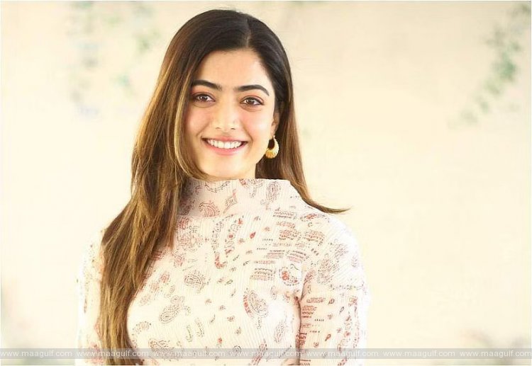 రష్మికను బ్యాన్ చేస్తే వాళ్లకే నష్టం అంటోన్న డైరెక్టర్.!