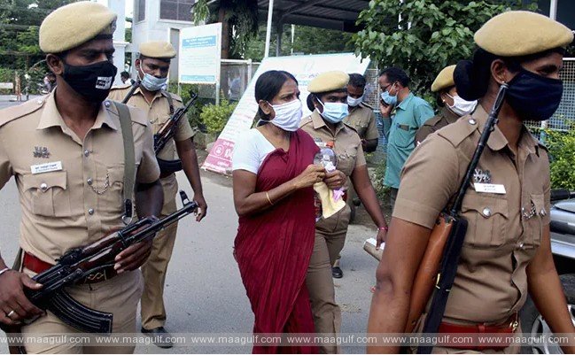 రాజీవ్ గాంధీ హత్య కేసుపై సుప్రీంకోర్టు సంచలన తీర్పు..