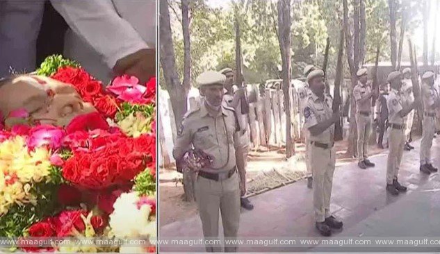కృష్ణ అంత్యక్రియలు పూర్తి