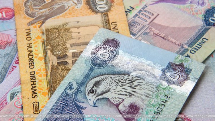 1 కుమార్తె పై వాటర్ హీటర్ పడి గాయాలు.. హోటల్పై దావా వేసిన మహిళ