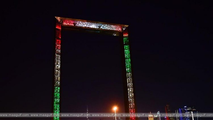 Dubai Lights Up for UAE National Day