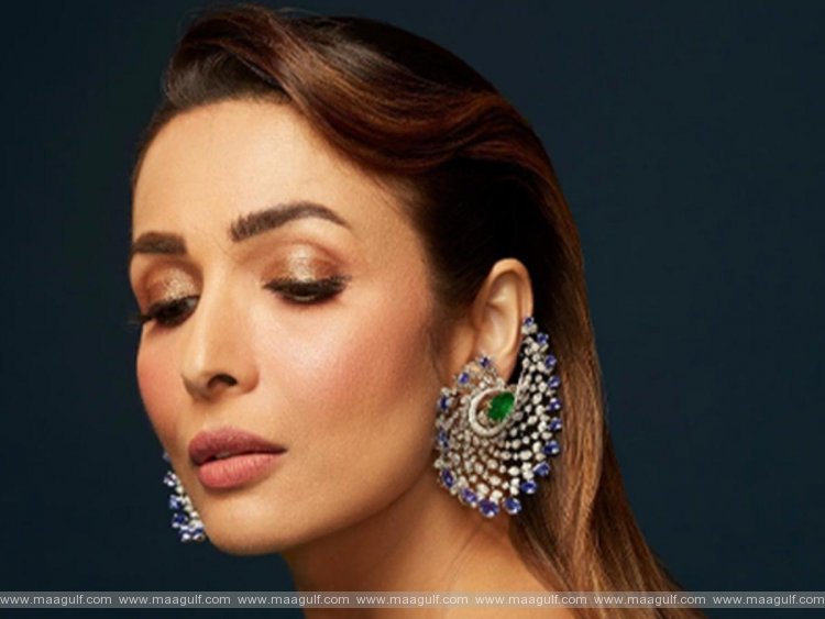 ఎట్టకేలకు కుర్రోడితో పెళ్లిని కన్ఫామ్ చేసిన బాలీవుడ్ అందాల ఆంటీ.!