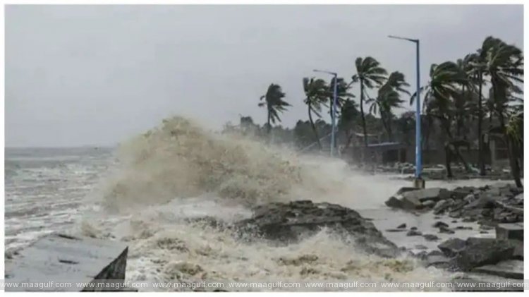 తీరందాటిన మాండౌస్ తుపాన్‌..