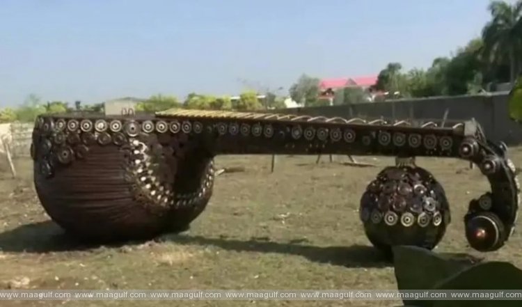 1 5 టన్నుల స్క్రాప్తో ప్రపంచంలోనే అతిపెద్ద ‘వీణ’