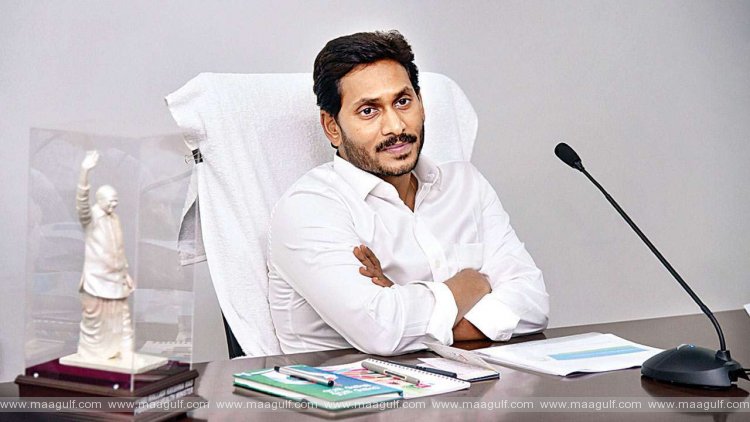 తీరం దాటనున్నమాండూస్ తుపాను..కలెక్టర్లకు సీఎం జగన్ ఆదేశాలు