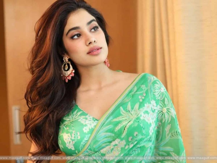 జాన్వీ ఆ సౌత్ హీరోని అడిగేసిందట.!