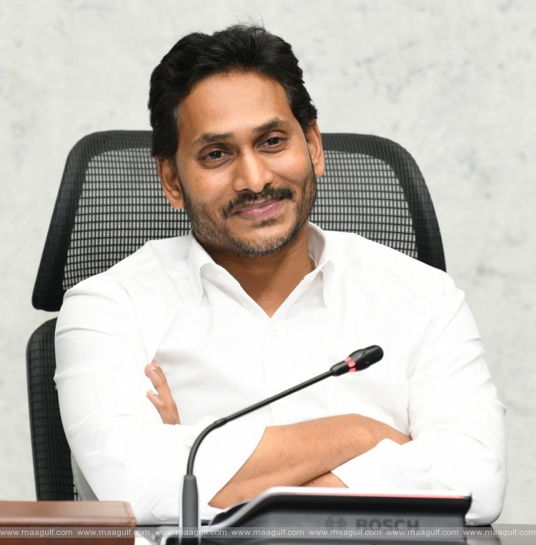 1 తెలుగు ప్రజలకు సంక్రాంతి శుభాకాంక్షలు తెలిపిన సీఎం జగన్