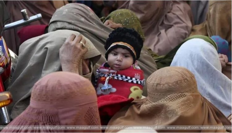 1 పాక్ లో అంతు చిక్కని వ్యాధితో 18 మంది మృతి