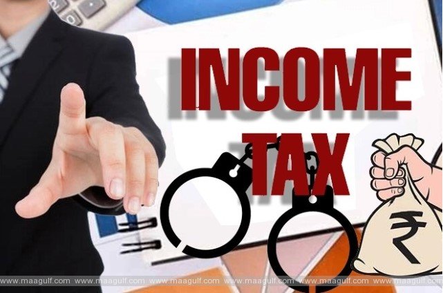 హైదరాబాద్ లో మళ్లీ ఐటీ సోదాలు కలకలం