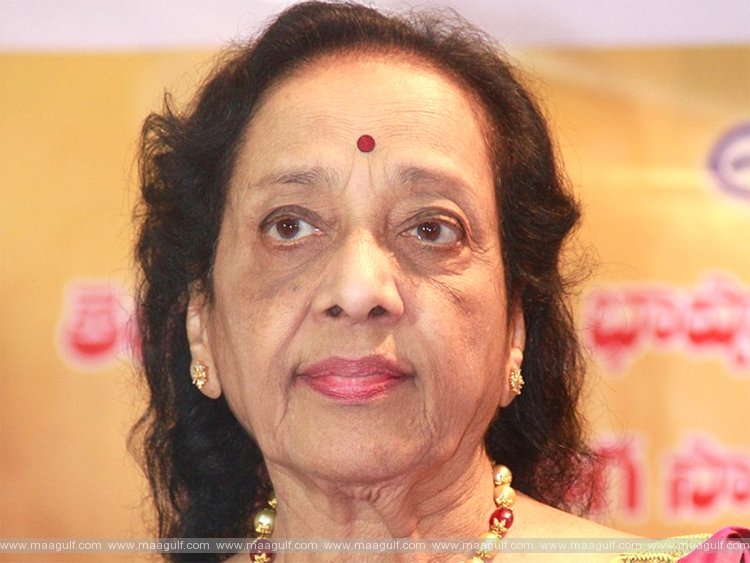 1 సీనియర్ నటి జమున కన్నుమూత..
