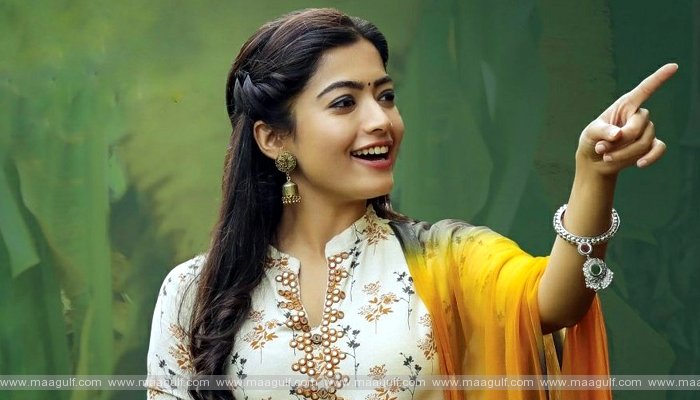 9 పోయి భోజ్పురి సినిమాలు చేస్కో.! రష్మిక పై ఘాటైన ట్వీట్.!