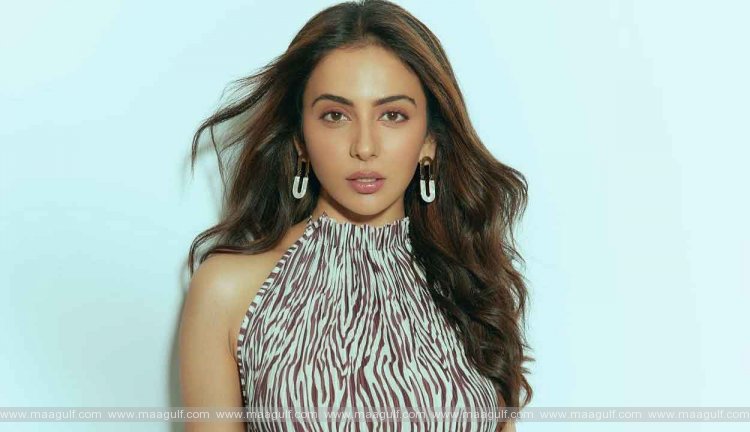 9 రకుల్ కొత్త సినిమా ట్రైలర్.! కూసింత కాంట్రవర్సీగా వుంది సుమా.!