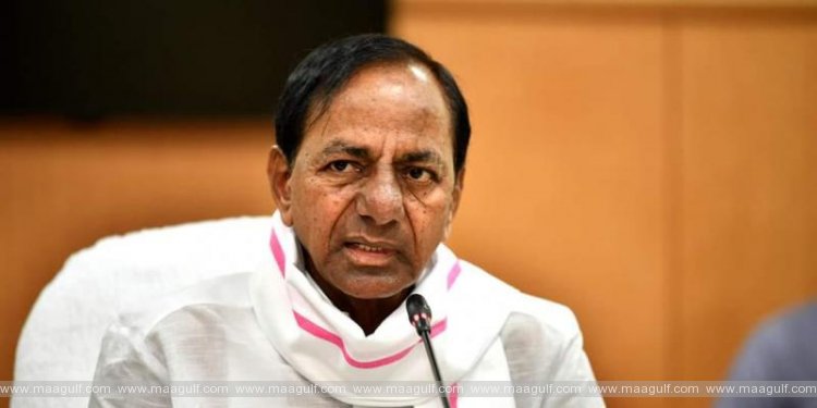1 వైద్య సిబ్బందికి సెలవులు రద్దు చేసిన సీఎం కేసీఆర్