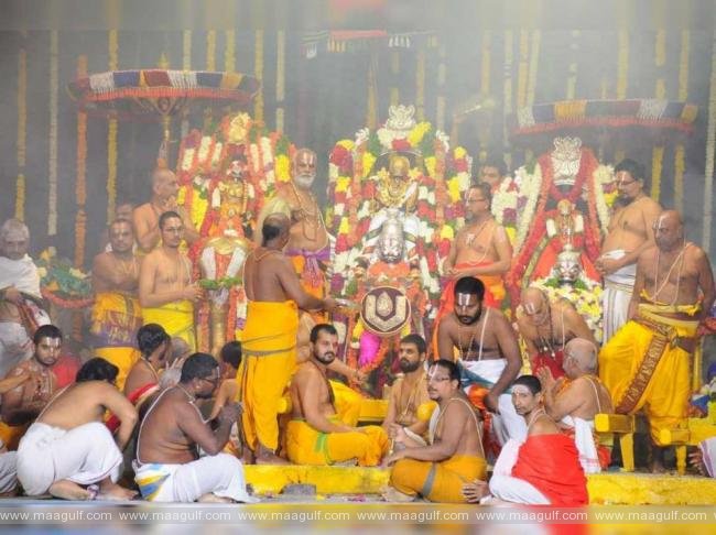 1 తెలుగు రాష్ట్రాల్లో ఘనంగా వైకుంఠ ఏకాదశి వేడుకలు