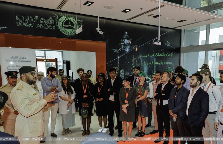 20 Dubai Police receives Delegation from the Spanish University of Navarra