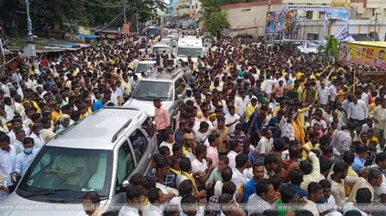 కుప్పంలో టీడీపీ కార్యకర్తలఫై పోలీసుల లాఠీఛార్జ్