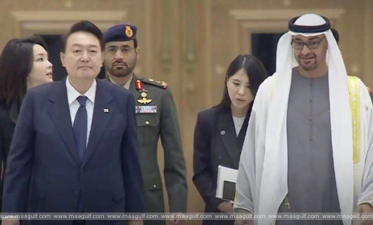 20 UAE President receives President of Korea