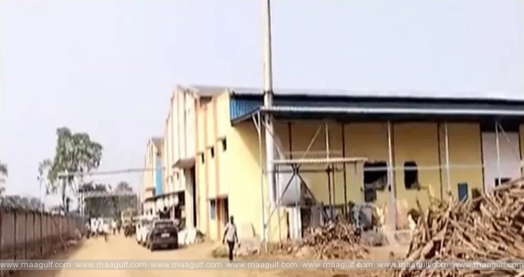 1 ఏపీలో ఘోర ప్రమాదం…ఏడుగురి కార్మికుల మృతి