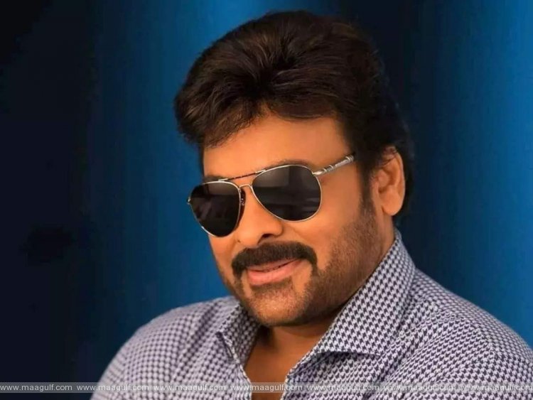 9 మెగాస్టార్.. పవర్ స్టార్కి ఫ్యాన్ అయితే తప్పేంటంటా.!