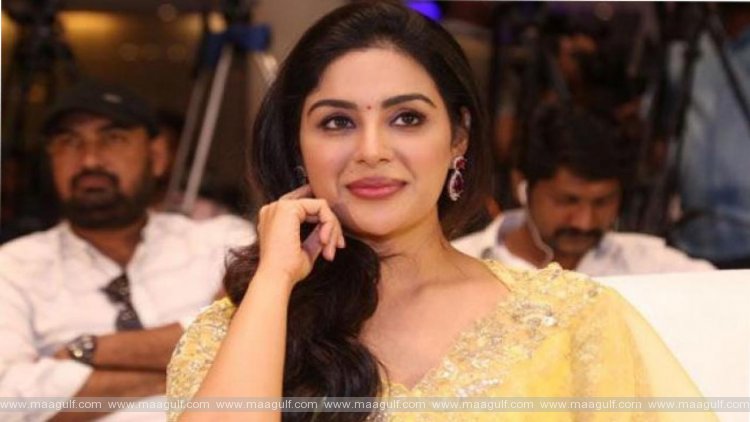 9 లక్కీ ఛామ్ అయిపోయిన పవన్ హీరోయిన్.!