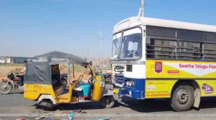 1 తెలంగాణలో ఘోర రోడ్డు ప్రమాదం : నలుగురు మృతి