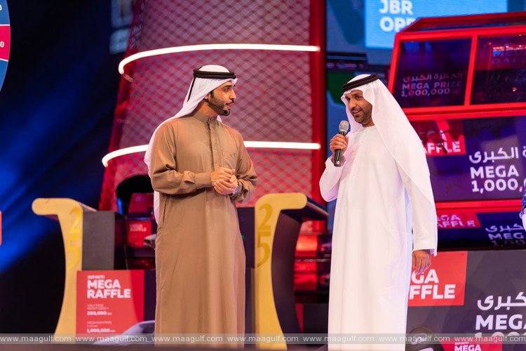20 Dubai Shopping Festival makes a Positive Impact on the City\'s Retail Sector