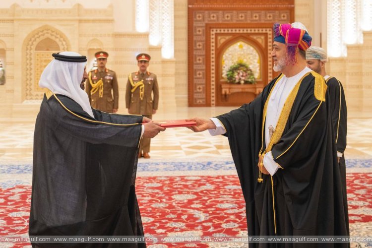 UAE Ambassador presents credentials to Sultan of Oman