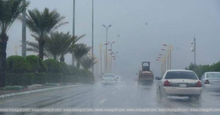 1 సౌదీ అరేబియాలో వర్షాలు, దుమ్ము తుఫానులు..!