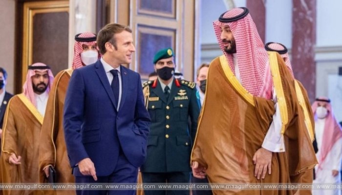 1 అంతర్జాతీయ పరిణామాలను చర్చించిన క్రౌన్ ప్రిన్స్, మాక్రాన్