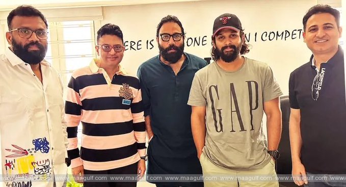 పుష్ప కోసం సందీప్ రెడ్డిని దించారా.?