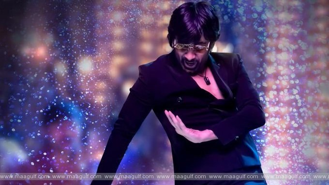 మాస్ రాజా కోసం ఒక్కరు కాదు, ఇద్దరు కాదు ఐదుగురు.!