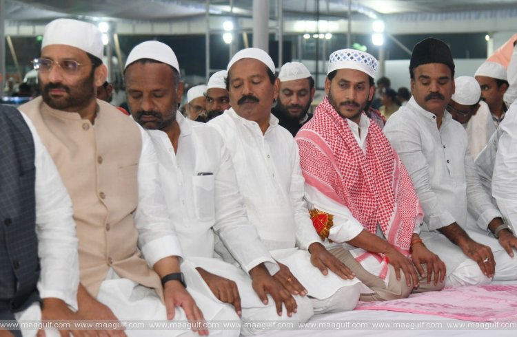 ఇఫ్తార్ విందులో పాల్గొన్న ఏపీ సీఎం జ‌గ‌న్‌