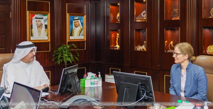DEWA discusses enhancing cooperation with Siemens