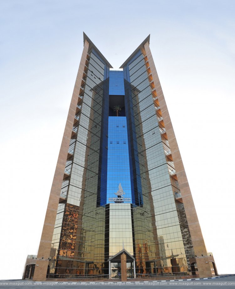 Sharjah Islamic Bank wins Dubai Quality Gold Award